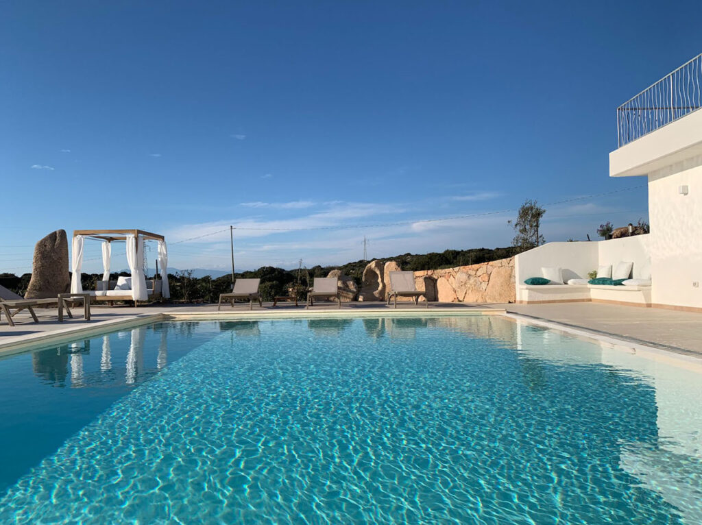 casa vacanza con piscina sardegna